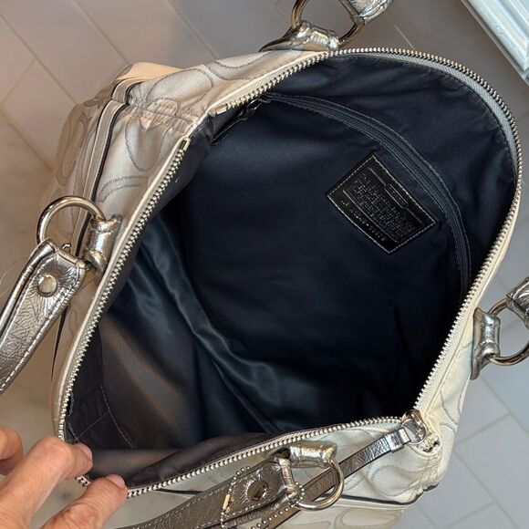 Coach Poppy Lurex Signature Jacquard Glam XL Tote Shoulder Bag - HTF - Picture 13 of 16